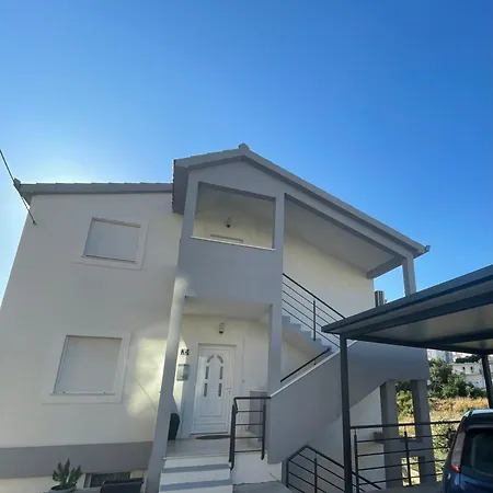 Erceg Apartment *